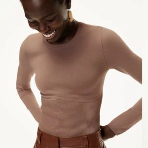 COPY - Aritzia Refinery top - toasty chaud size M